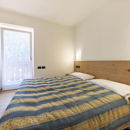 Albergo Arnica กานาเซย์ ภายนอก รูปภาพ